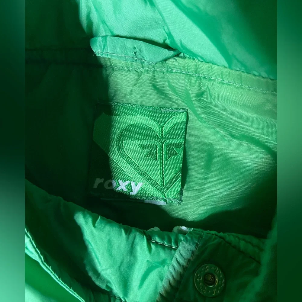 Y2K Roxy Jacket - Picture 3 of 6